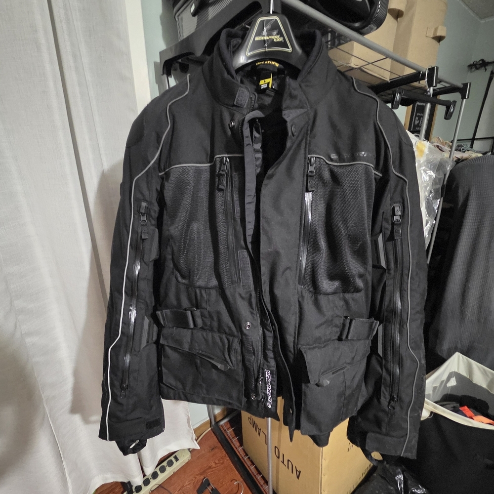 Scorpion Exo Yosemite Men's Black Motorcycle Touring Jacket Size Large L NWOT
